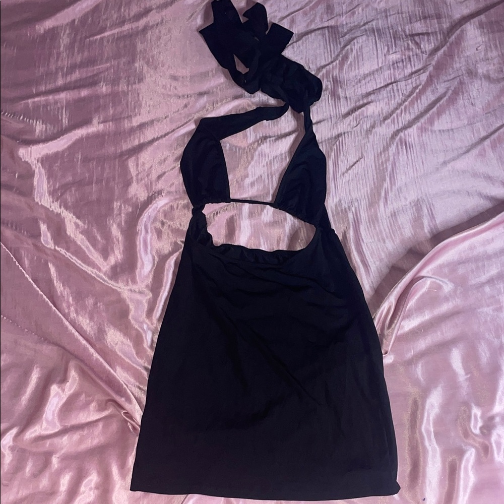 Windsor Black Cut Out Dress 🖤